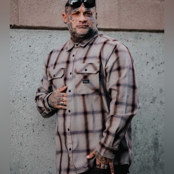 Sullen Art Collective Other - Sullen Granger Flannel Men’s XL